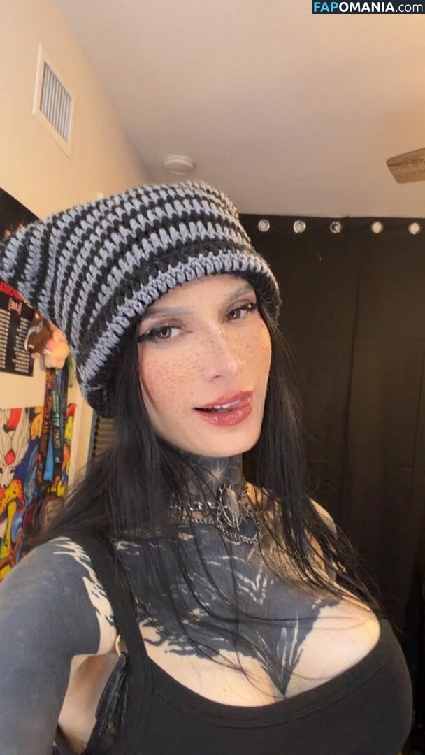 Entirelyfree Nude OnlyFans  Leaked Photo #2