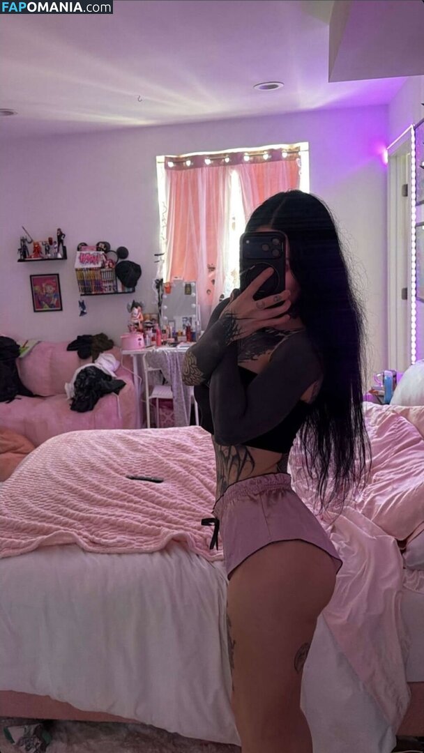 Entirelyfree Nude OnlyFans  Leaked Photo #4