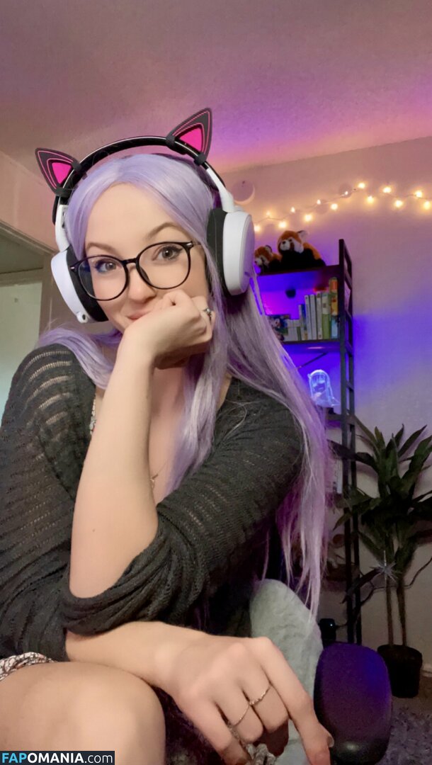 Eralia / erygarza / itseralia Nude OnlyFans  Leaked Photo #10