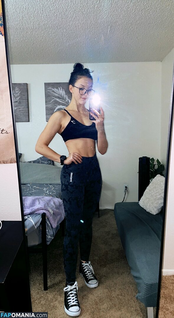 Eralia / erygarza / itseralia Nude OnlyFans  Leaked Photo #18