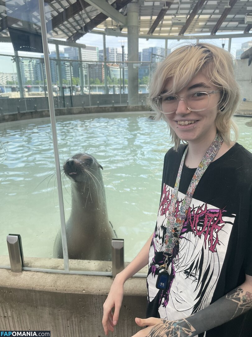 erasedweeaboo / erasedweeb Nude OnlyFans  Leaked Photo #7
