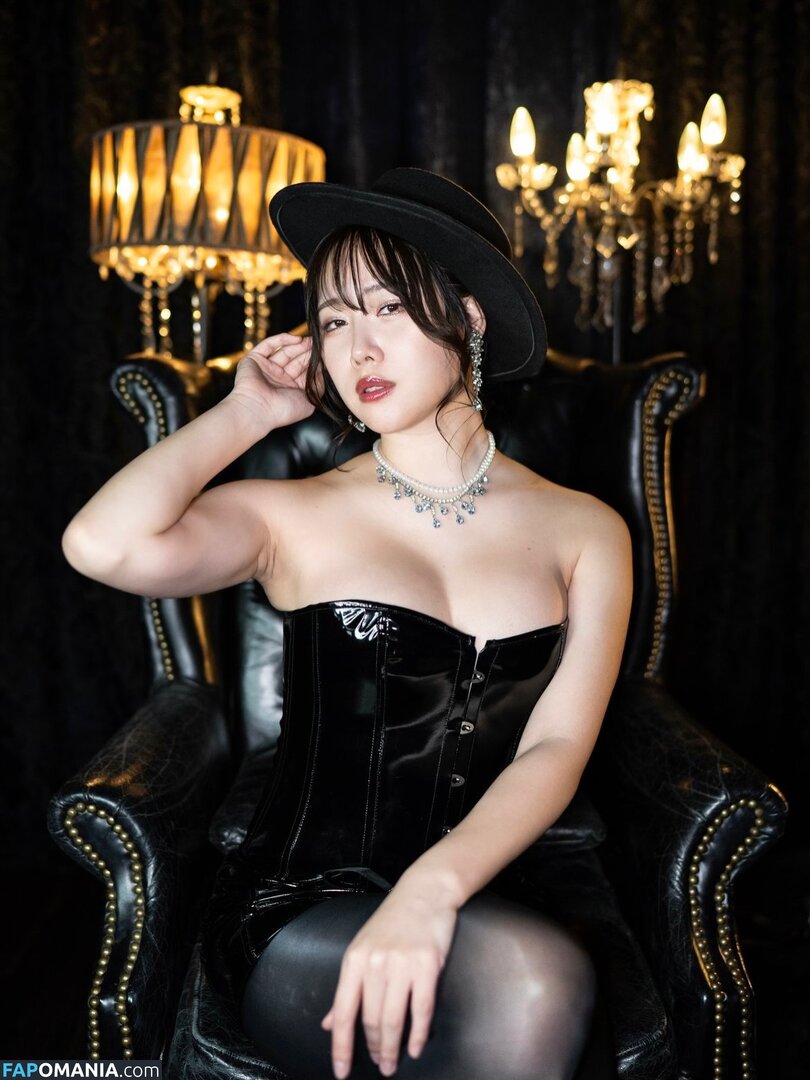 Erika Momoyama / eri0208i / erika_momoyama Nude OnlyFans  Leaked Photo #9