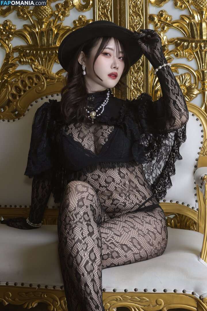 Erika Momoyama / eri0208i / erika_momoyama Nude OnlyFans  Leaked Photo #13