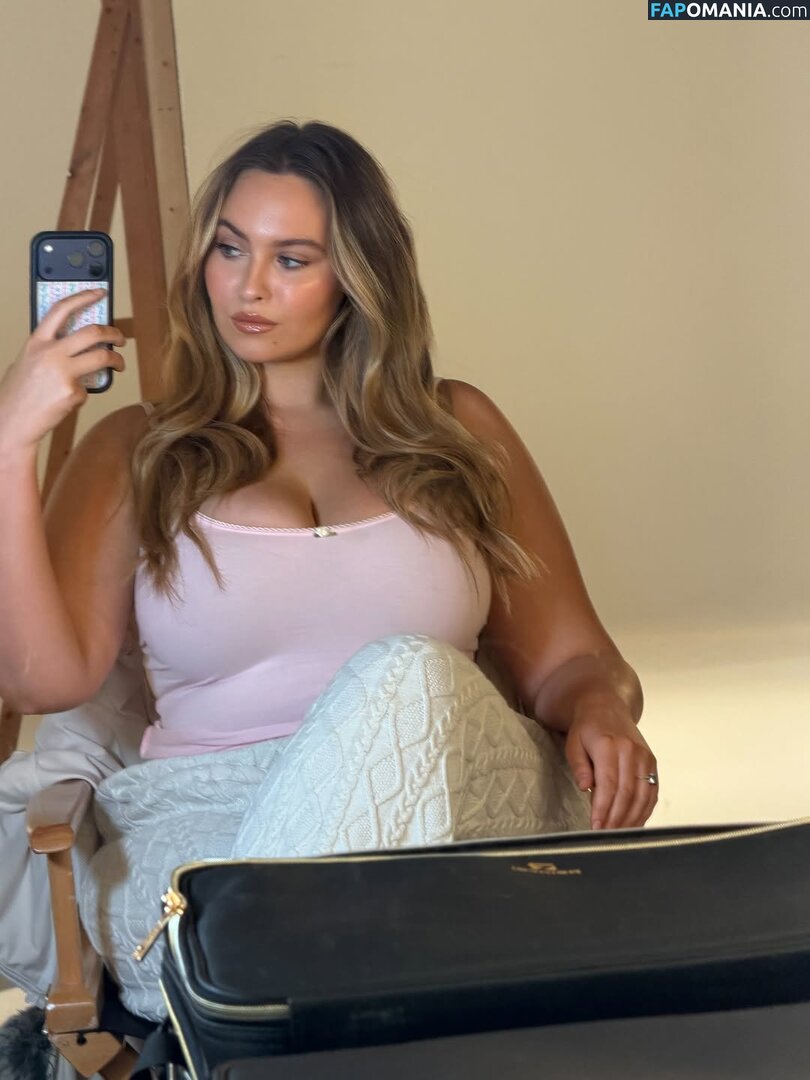 Erinmhk / erinmarleyklay / noterinmhk Nude OnlyFans  Leaked Photo #92