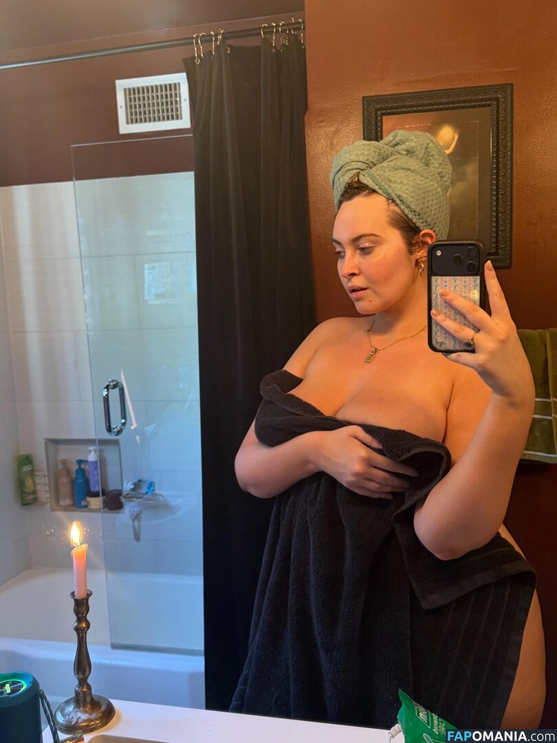 Erinmhk / erinmarleyklay / noterinmhk Nude OnlyFans  Leaked Photo #111