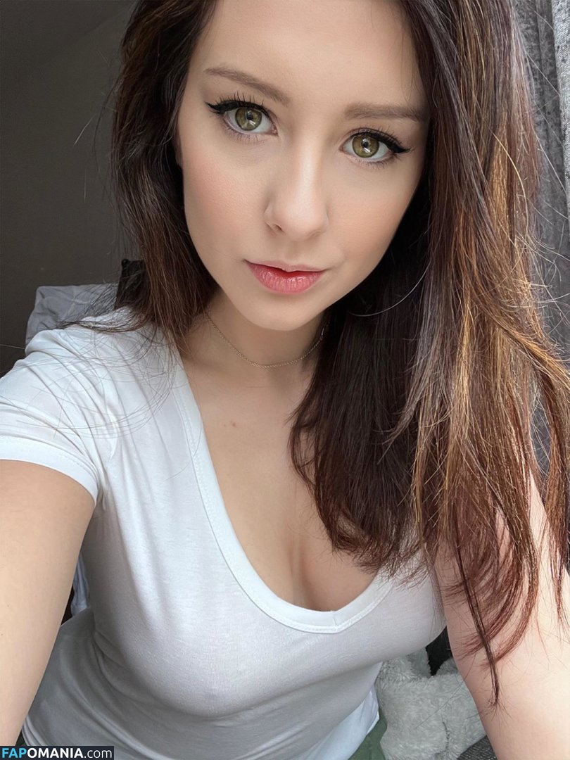 ErinMoore / moore.erinxx / mooreerinxxx Nude OnlyFans  Leaked Photo #29