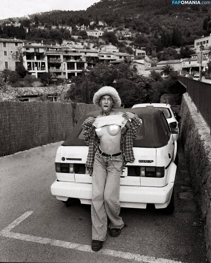 _estela_tessaro / estela / estelagomez / thirdeyewitchh Nude OnlyFans  Leaked Photo #43