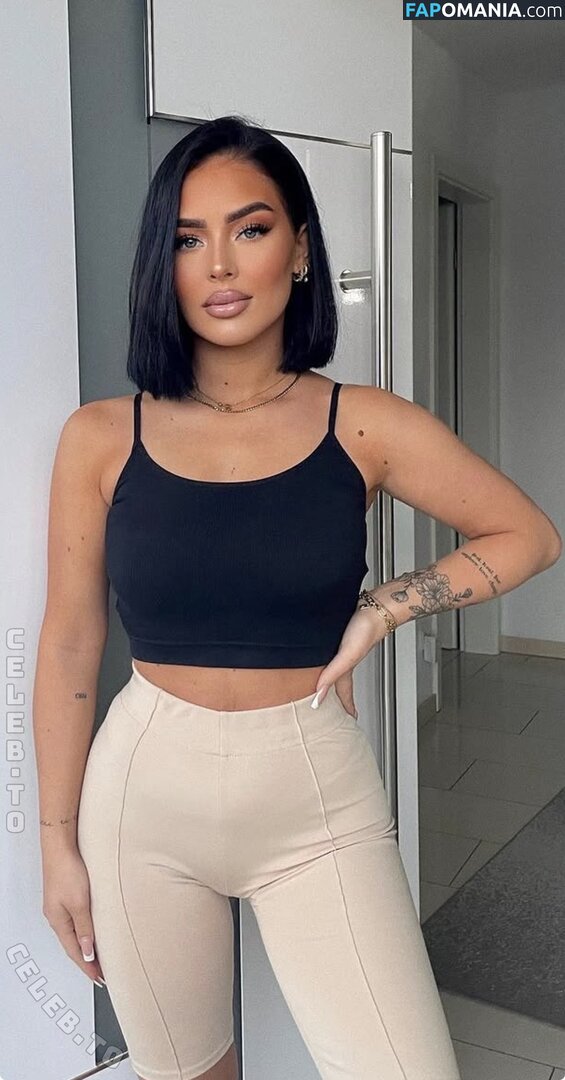 Estellakr Nude OnlyFans  Leaked Photo #13