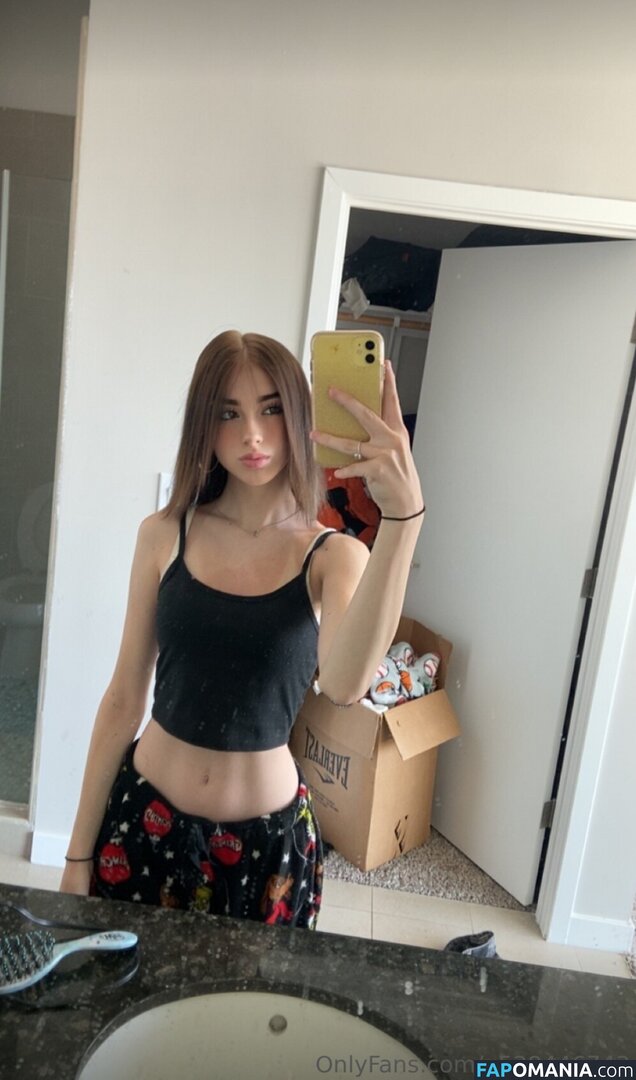 Estelle Harper / estelleharper Nude OnlyFans  Leaked Photo #1