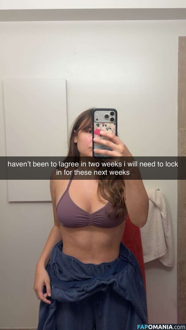 Ester Dobrik / esterrdobrik Nude OnlyFans  Leaked Photo #18