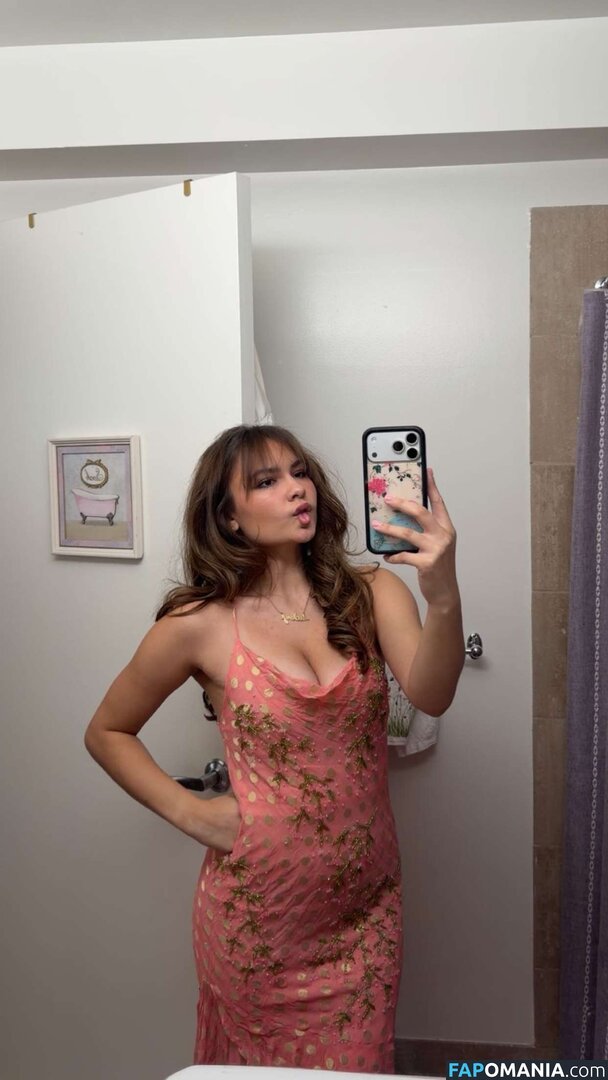 Ester Dobrik / esterrdobrik Nude OnlyFans  Leaked Photo #35