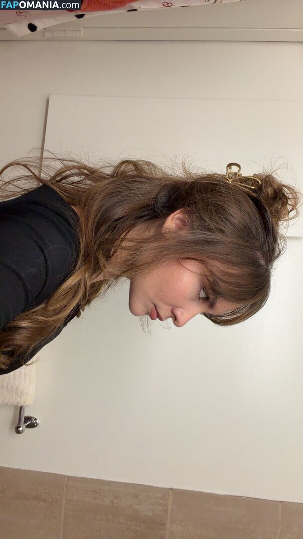 Ester Dobrik / esterrdobrik Nude OnlyFans  Leaked Photo #79