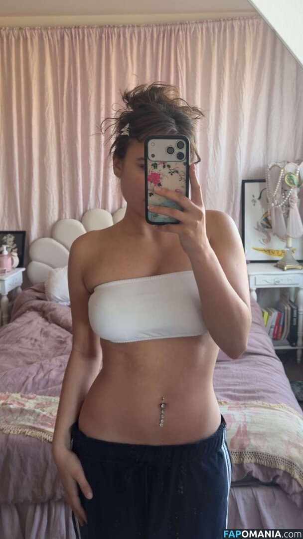 Ester Dobrik / esterrdobrik Nude OnlyFans  Leaked Photo #140