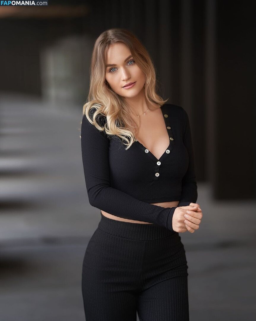 Eva Krämer / eva.krmr / jilxeva Nude OnlyFans  Leaked Photo #1