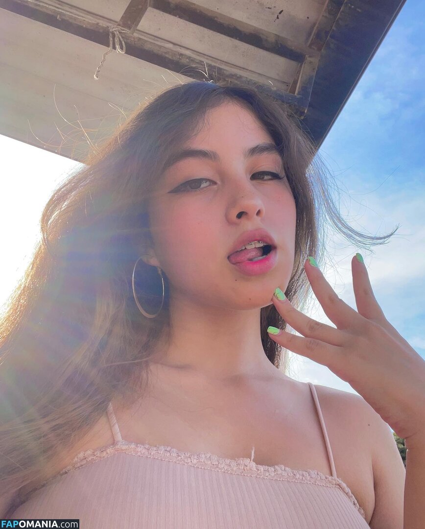 Eva Partis / soyevapartis Nude OnlyFans  Leaked Photo #9