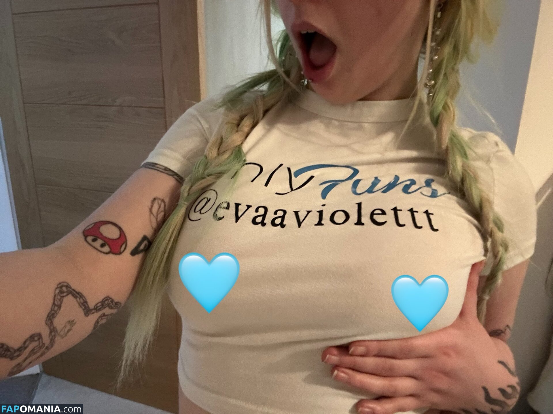 EvaViolet / evaaviolett Nude OnlyFans  Leaked Photo #7