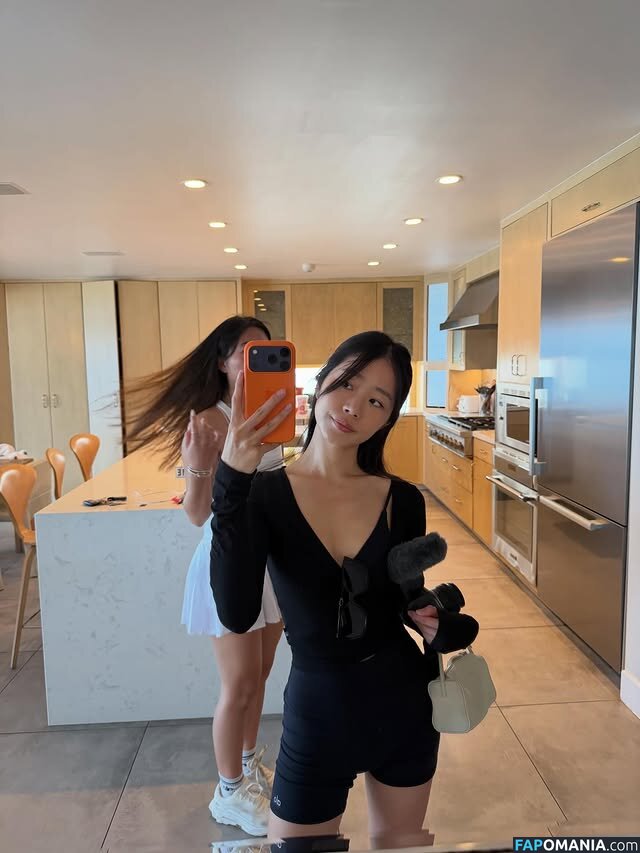 Evelyn Ha / eveee9 / hjevelyn Nude OnlyFans  Leaked Photo #10