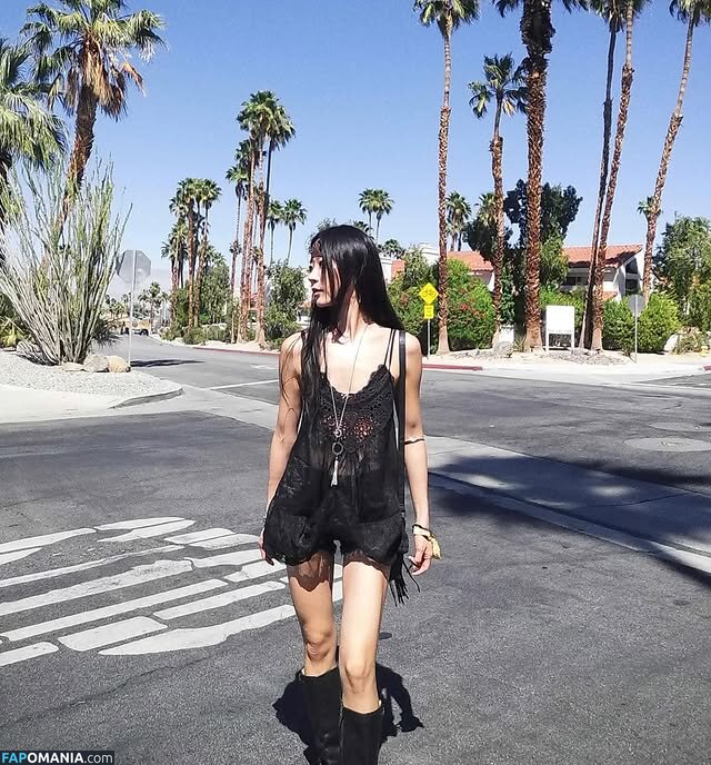 Evelyn Ha / eveee9 / hjevelyn Nude OnlyFans  Leaked Photo #17