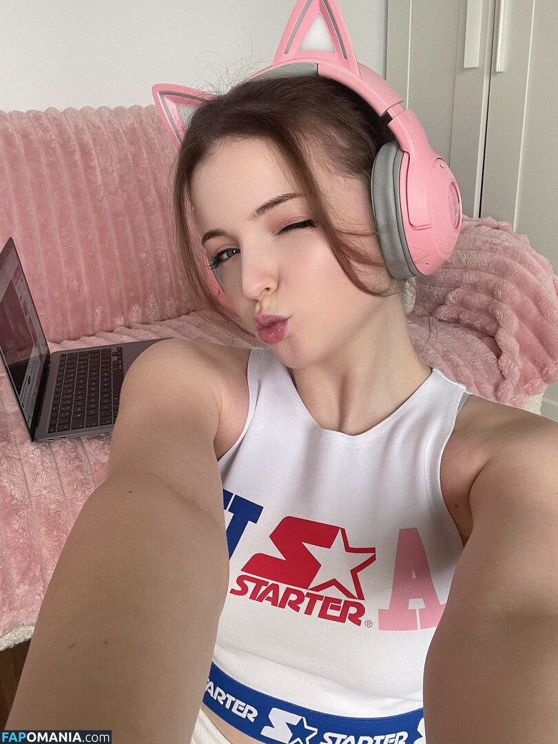 Evelynn / MagicalEvi / crohnssquare2 / evelyn.magical / https: / magicalevelynn Nude OnlyFans  Leaked Photo #3