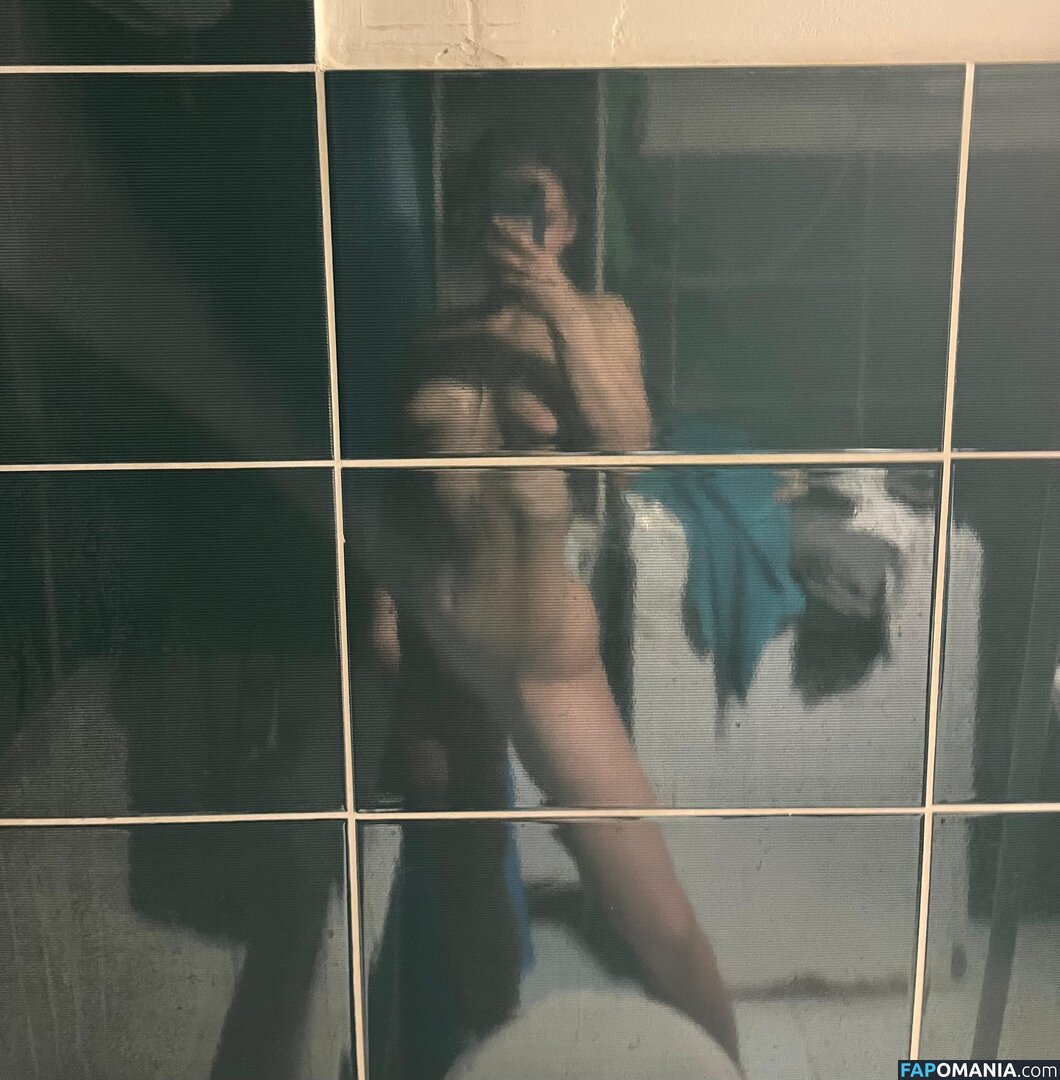 Evermoist Nude OnlyFans  Leaked Photo #12