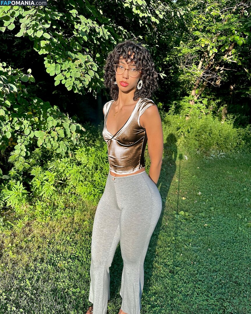 eliana / ewmxt / lalayravo / woahnatty Nude OnlyFans  Leaked Photo #57