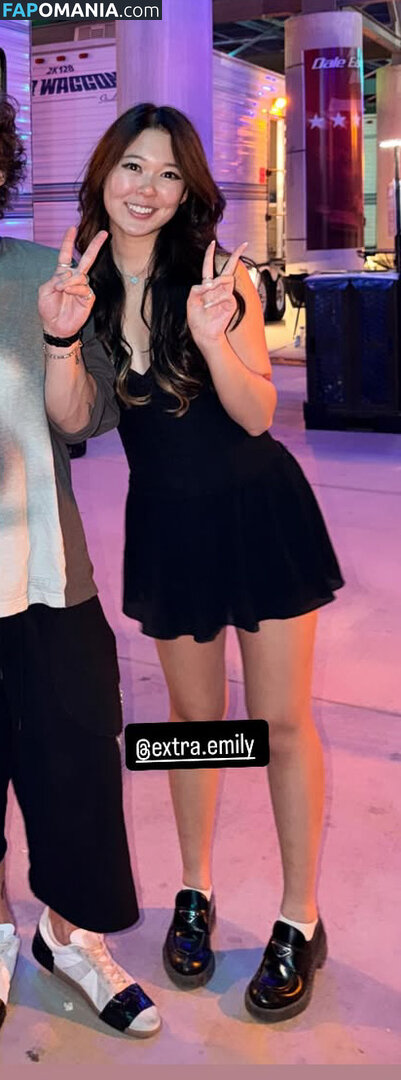 ExtraEmily / extra.emilay / extra.emily / extraemilyy / extremly_cute Nude OnlyFans  Leaked Photo #9