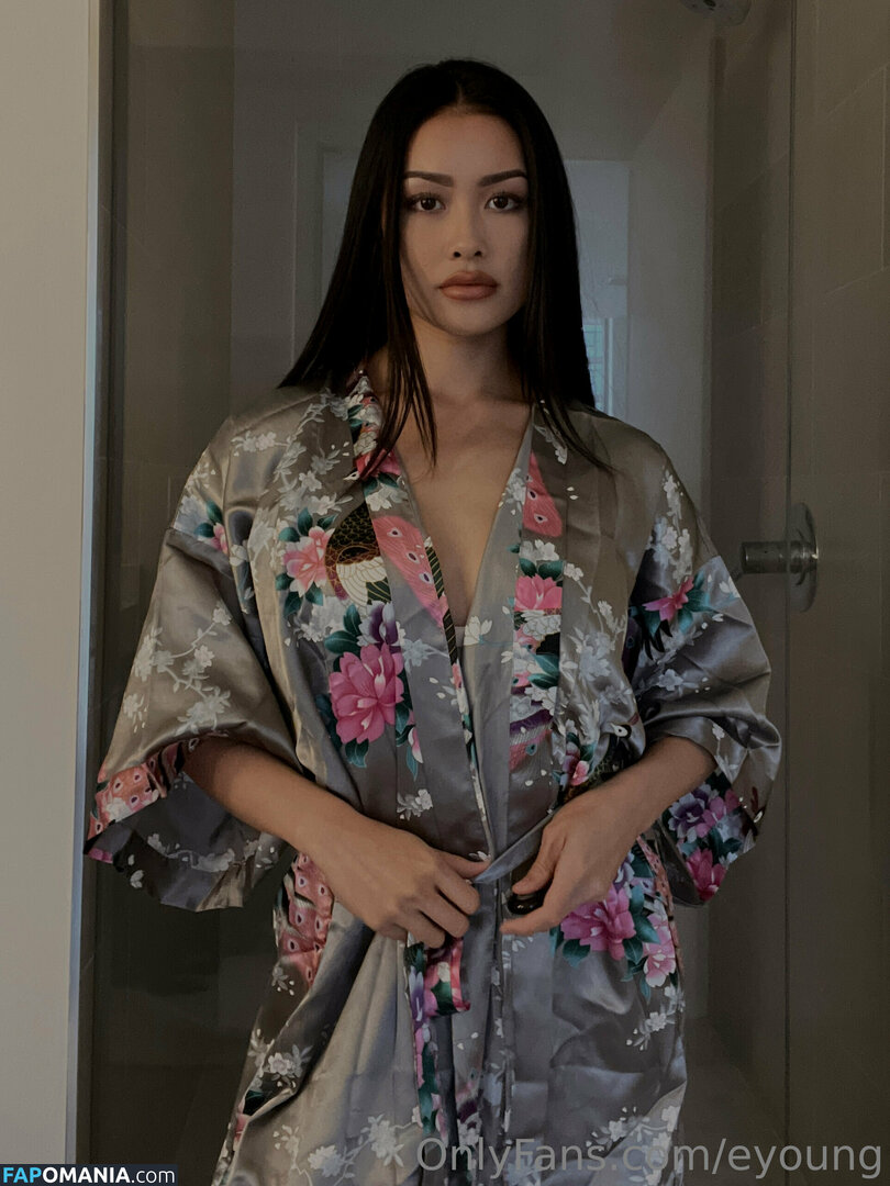 e_young0816 / eyoung Nude OnlyFans  Leaked Photo #11