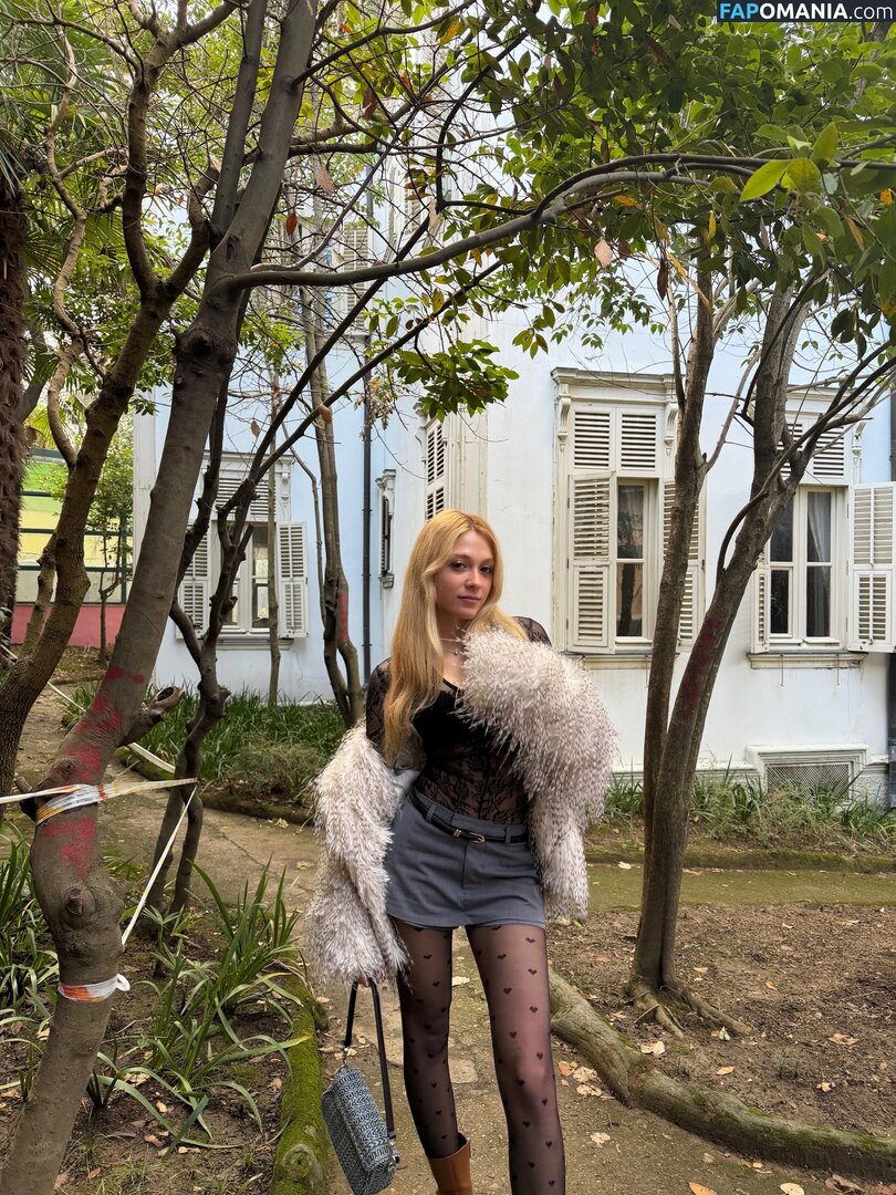 Ezgi Kasapcopur / ezgikasapcopur Nude OnlyFans  Leaked Photo #24