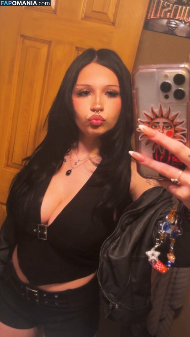 ezrasblood / phatpusssy Nude OnlyFans  Leaked Photo #24