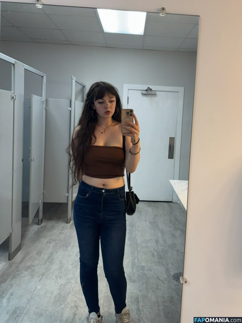 ezsy / ezszy / ezzy4444 / ladyliberty20 Nude OnlyFans  Leaked Photo #33