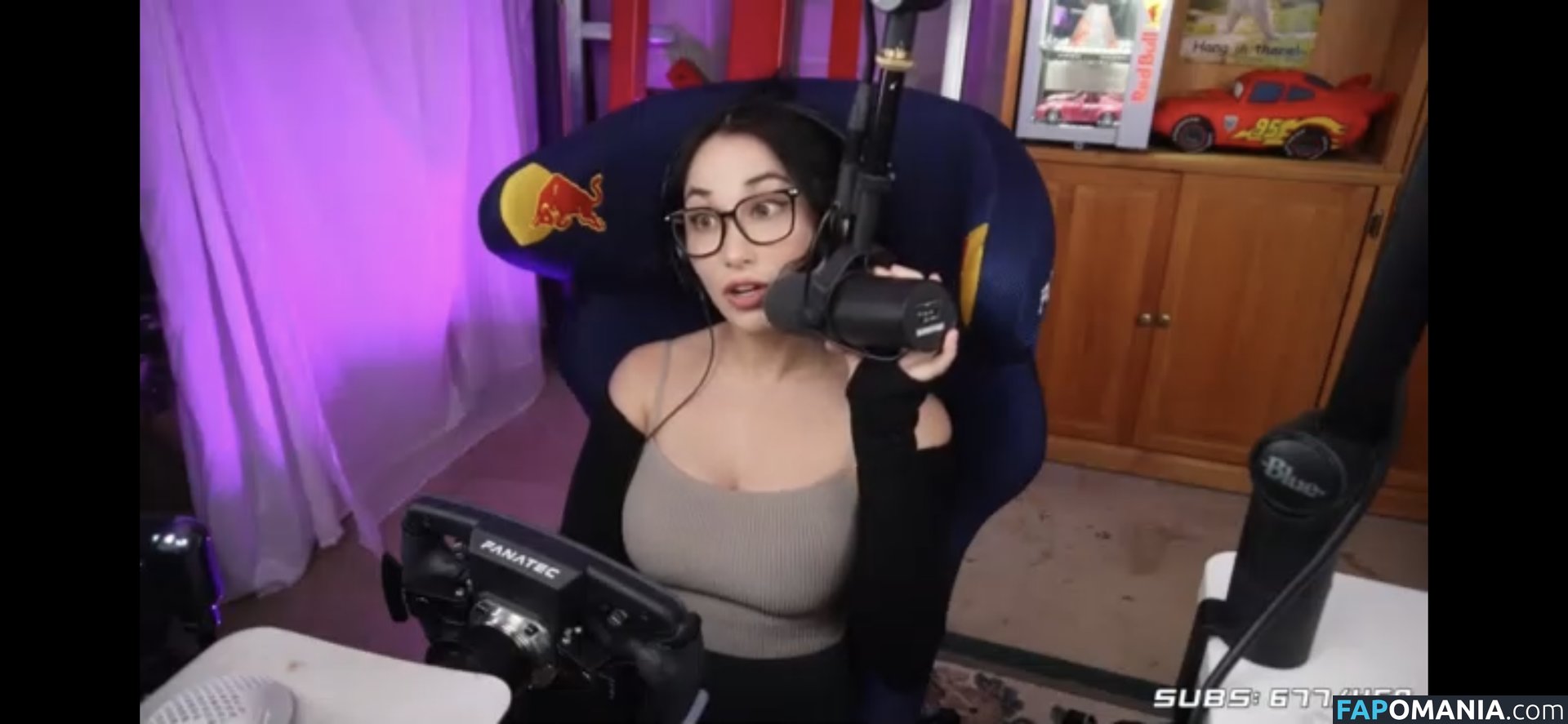 f1elly Nude OnlyFans  Leaked Photo #1