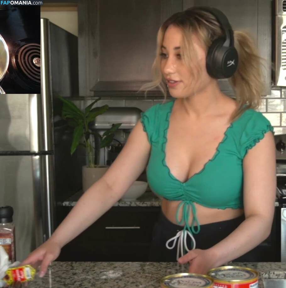 f1elly Nude OnlyFans  Leaked Photo #5