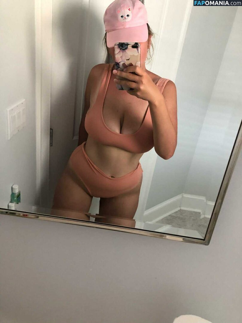 bmw_f1wika / f1wika / kikapawez Nude OnlyFans  Leaked Photo #1