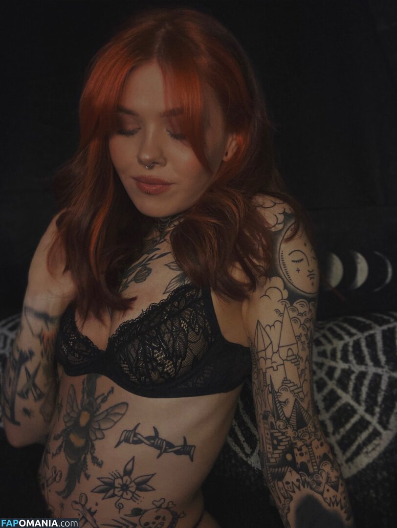 Fae Valeria / faecreature_ / faevaleriaa / https: Nude OnlyFans  Leaked Photo #1