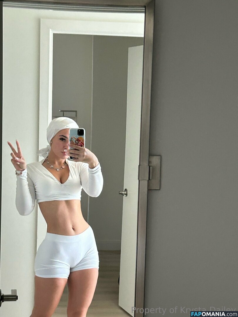 favoriteprincesskk / priss__k Nude OnlyFans  Leaked Photo #4