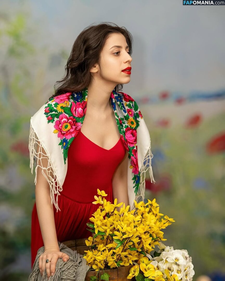 feelmowa / https: / luvmowa Nude OnlyFans  Leaked Photo #4