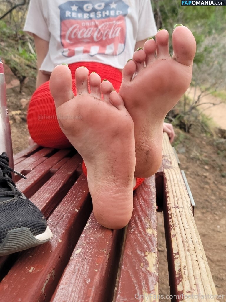 feetofastoner / feetofastonerr Nude OnlyFans  Leaked Photo #3