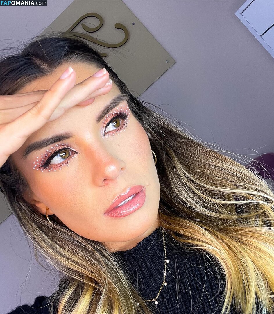 Fiorella Retiz / fiorellaretiz Nude OnlyFans  Leaked Photo #3