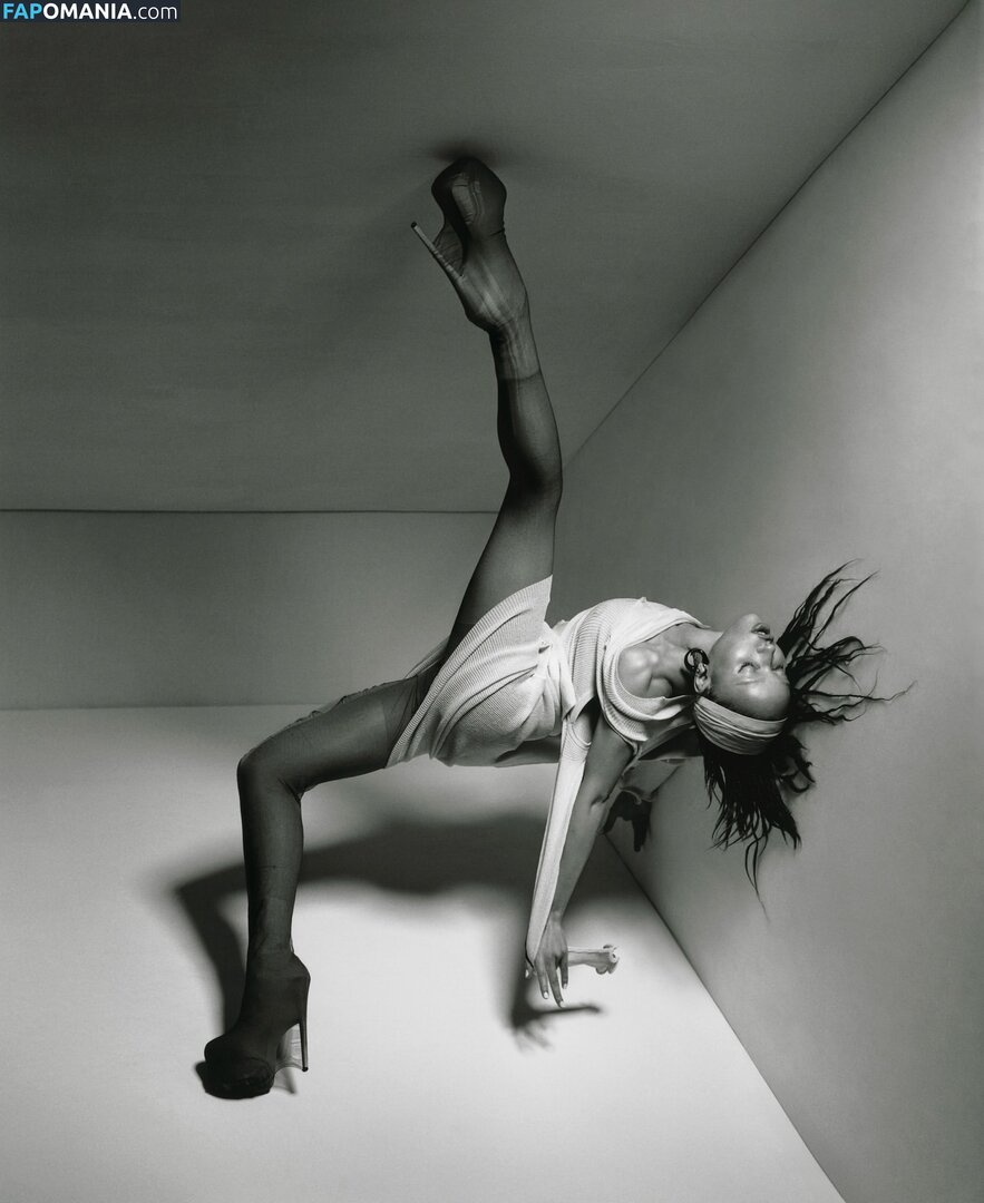 FKA Twigs / FKAtwigs Nude OnlyFans  Leaked Photo #5