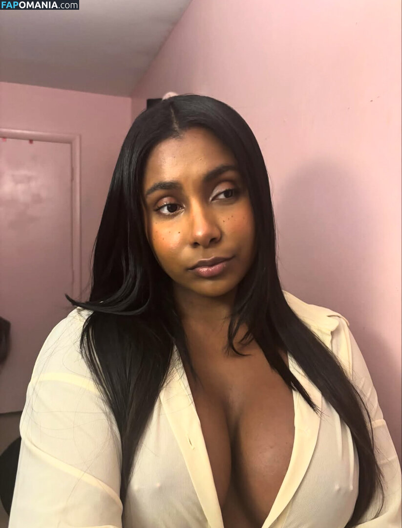 flo__pa Nude OnlyFans  Leaked Photo #3