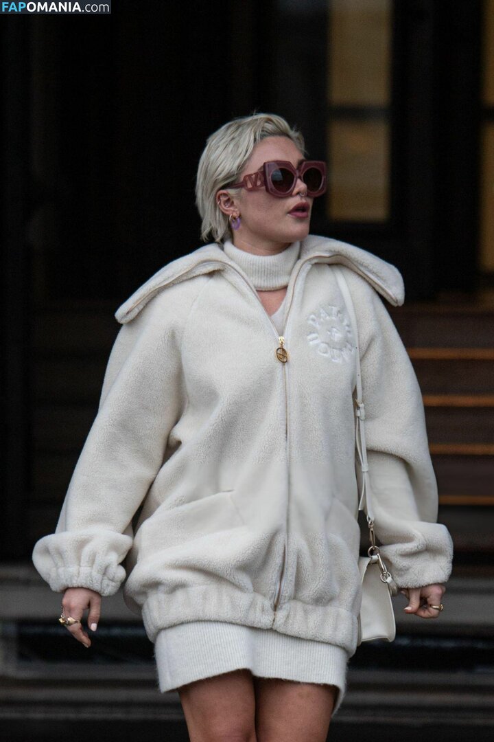 Florence Pugh / florencepugh Nude OnlyFans  Leaked Photo #479