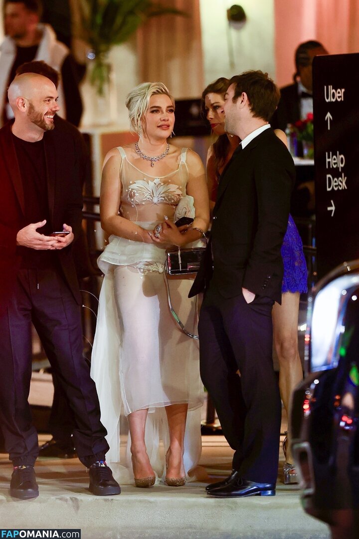 Florence Pugh / florencepugh Nude OnlyFans  Leaked Photo #777