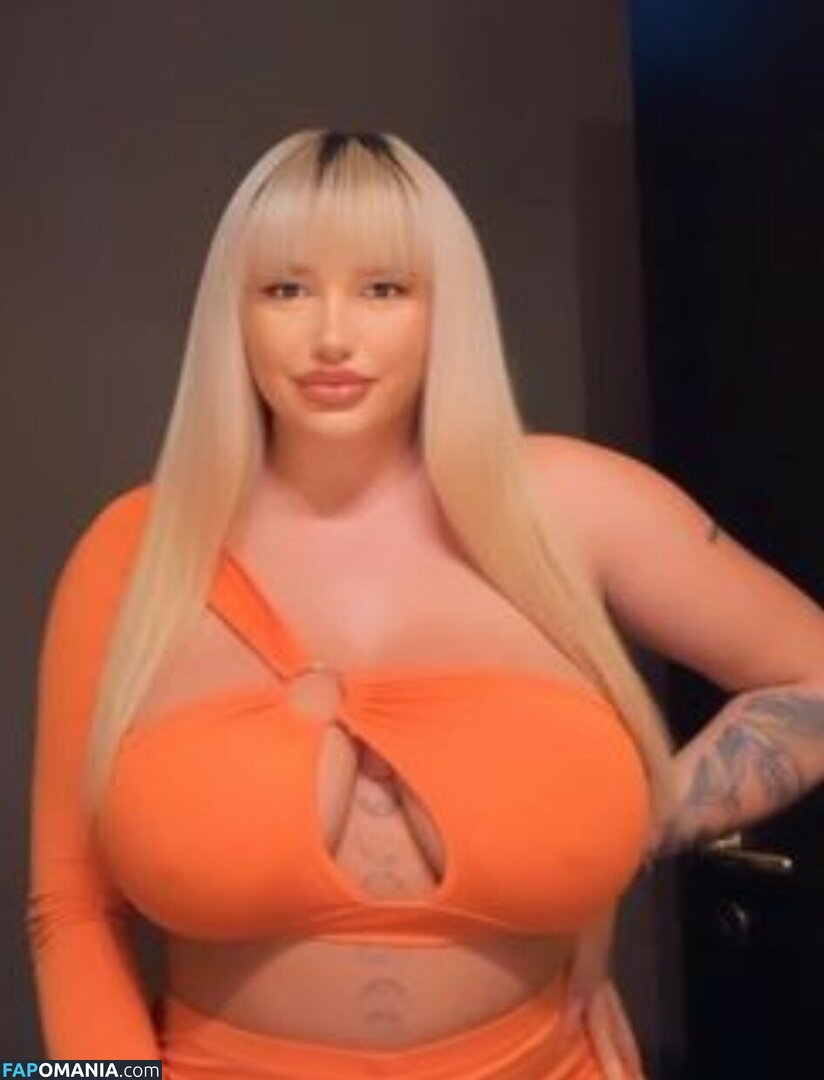 Francesca Alexandra / francesca.farago / francescaalexandraa Nude OnlyFans  Leaked Photo #4