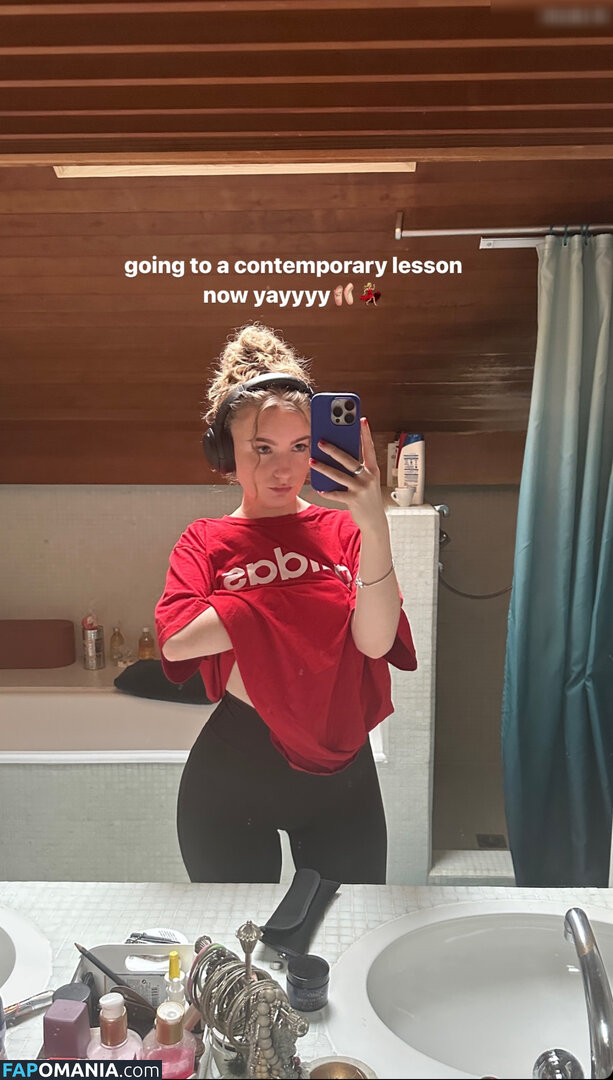 Francesca Dougan / almost.cesca Nude OnlyFans  Leaked Photo #89