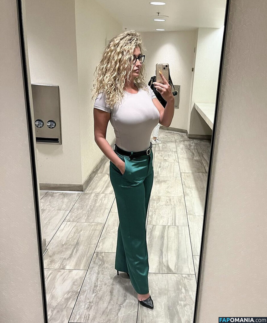 Francesca W / francescawithington / frannybbyxxx Nude OnlyFans  Leaked Photo #5