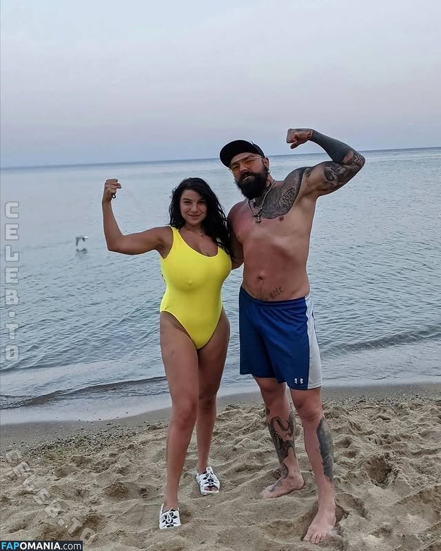 Frautramvai4ik Nude OnlyFans  Leaked Photo #7