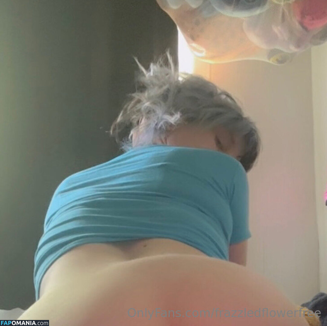 frazzledflowerfree Nude OnlyFans  Leaked Photo #1