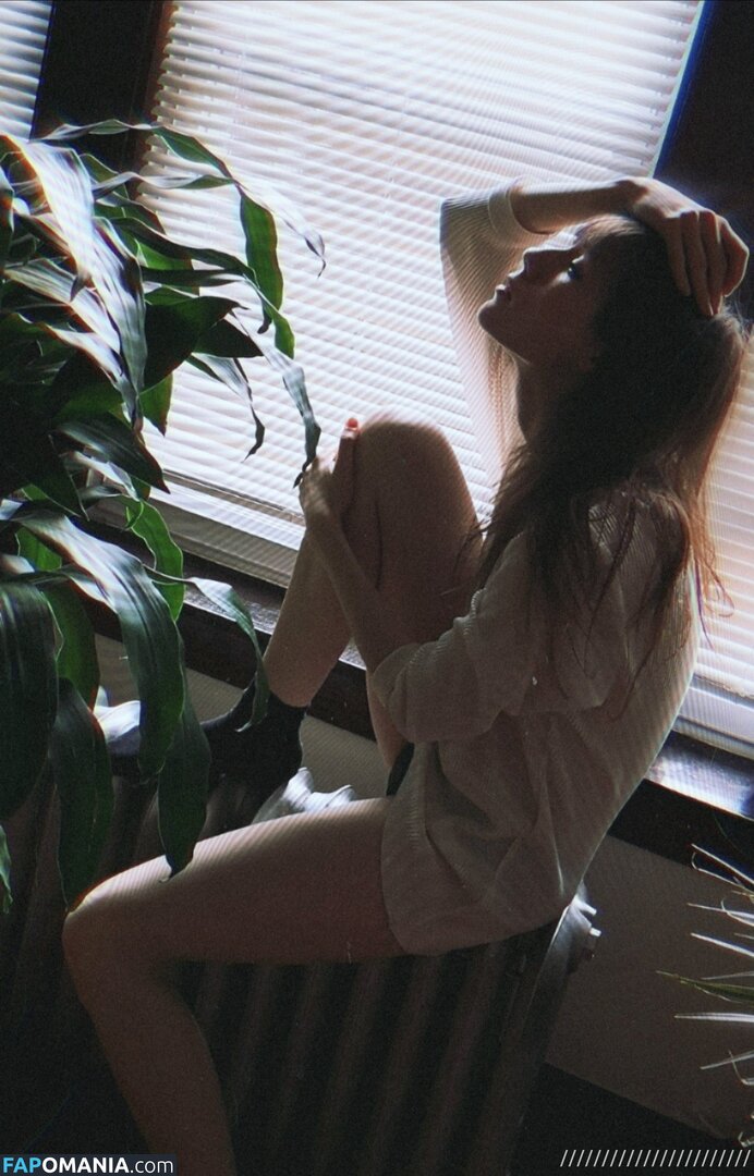 freemoralia / freemoray Nude OnlyFans  Leaked Photo #4