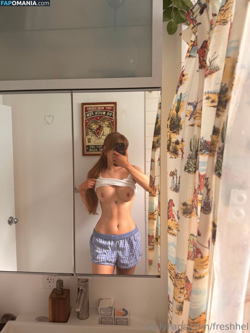 bugsizechihuahua / freshhel / https: Nude OnlyFans  Leaked Photo #9