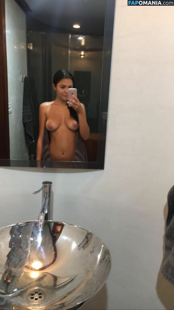 Fuckella / bbyalessandra / kate_coleman_18 Nude OnlyFans  Leaked Photo #58